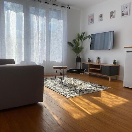 Les Rives Saint Symphorien, Appartements Meubles Longeville-les-Metz Екстериор снимка