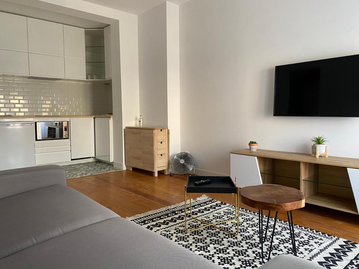 Les Rives Saint Symphorien, Appartements Meubles Longeville-les-Metz Екстериор снимка