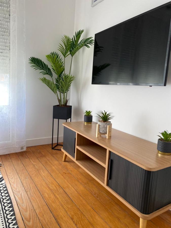 Les Rives Saint Symphorien, Appartements Meubles Longeville-les-Metz Екстериор снимка
